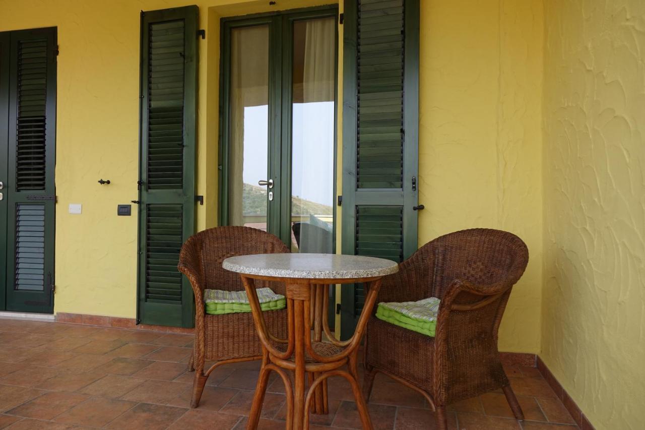 Bed and Breakfast Bellavista à Baressa Extérieur photo